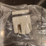 Harting 09200032711 Han 3A F Insert Screw Heavy Duty Power Connector - Image 6