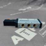 AVENTICS 0820060026 Pneumatic Solenoid Valve - Imagen 4