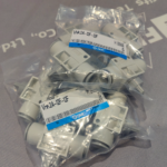 SMC VHK2A-12F-12F Finger Valve VHK2A12F12F - Image 3