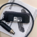 Keyence FS-V11P Fiber Optic Sensor Automation Industry - Image 2