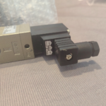 SMC VY1100-202F Electrical proportional valve - Image 6