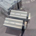 SMC MGPM16-30Z Guide Rod Cylinder MGPM1630Z - Image 3