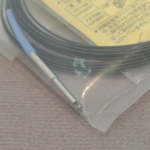 Keyence FU-31 Fiber Optic Sensor - Image 3