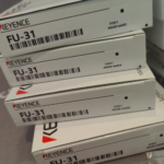 Keyence FU-31 Fiber Optic Sensor - Image 6