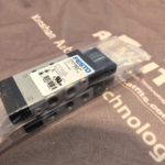 Festo CPE14-M1BH-5L-1/8 Solenoid valve 196941 - Image 5