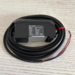 Keyence GT-71AP General Purpose Digital Contact Sensor - Imagen 3