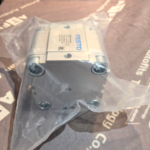Festo ADVU-80-30-P-A Compact cylinder 156572 - Image 2