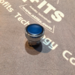 Schneider ZB4BW363 XB4 Series Blue Spring Return Push Button Head - Imagen 3