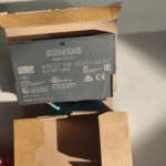 New Original Siemens 6ES7 138-4CA01-0AA0 6ES7138-4CA01-0AA0 Power Module - Image 2