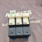 New Original Schneider DF143C Acti9 DF 3P 32A Fuse Holder - Imagen 3