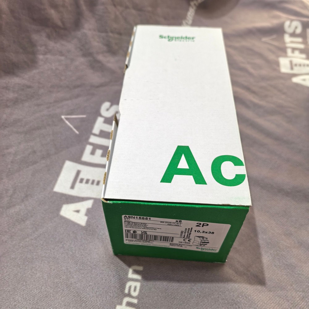 New Original Schneider A9N15651 Acti9 STI 2P 20A Fuse Disconnector New Original Schneider A9N15651 Acti9 STI 2P 20A Fuse Disconnector