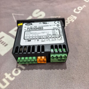 New Original CAREL PZRIX0H003 PZR Series Digital Temperature Controller