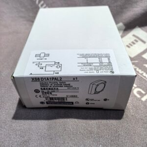 New Original Telemecanique XS8D1A1PAL2 Square Inductive Proximity Sensor
