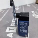 New Original Telemecanique XCKS141 Adjustable Roller Lever Limit Switch - Image 3