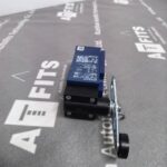 New Original Telemecanique XCKS141 Adjustable Roller Lever Limit Switch - Image 4