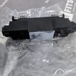 New Original YUKEN DSG-01-3C2-A240-N1-50 3 Position 4 Way Solenoid Directional Valve - Imagen 6