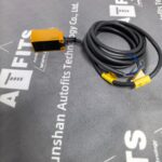 New Original Omron TL-N5MY1 Square Inductive Proximity Sensor - Image 4