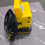 New Original ENERPAC 02728C PUJ1200E TwoSpeed Economy Electric Hydraulic Pump - Image 3