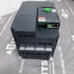 New Original Schneider 9917779 ATV320U55N4C AC Variable Speed Drive - Imagen 6